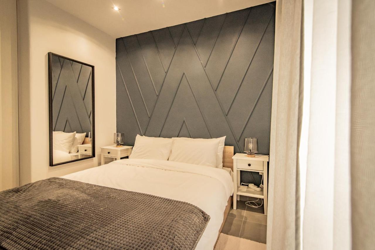 Apollo'S Apartment On Radio City Midas Home Thessaloniki Exterior foto